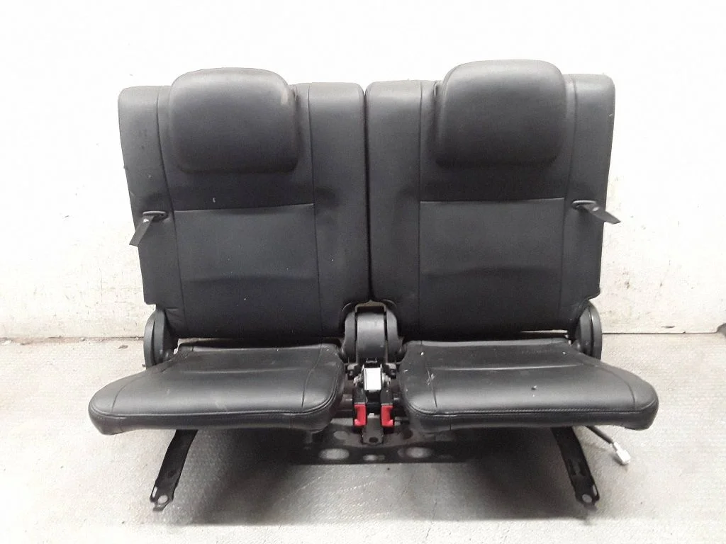 Kolmas istmerida – Toyota Verso (2009-2018)
