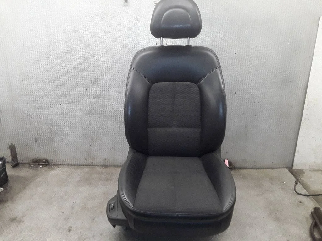 Priekšējais pasažiera sēdeklis