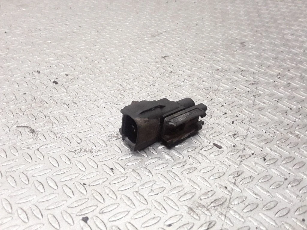 Outside/external air temperature sensor