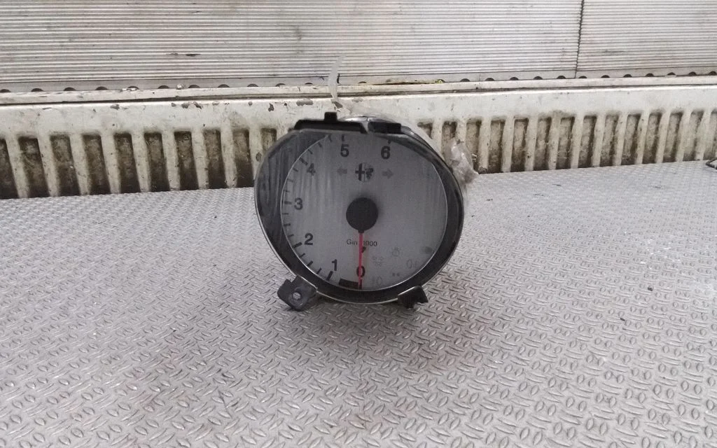 Tachometer