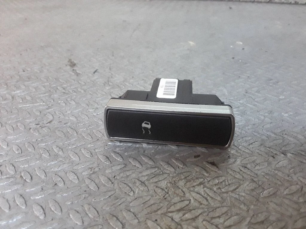 Veojõukontrolli (ASR) lüliti 2C418AB