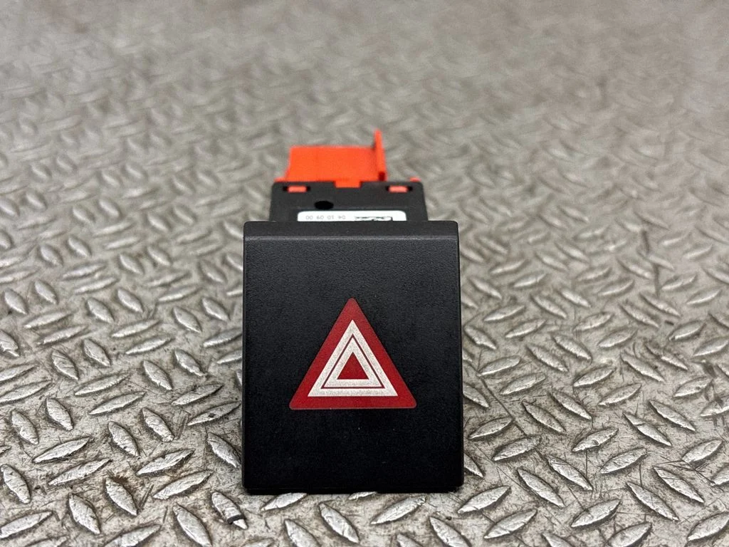 Hazard light switch 5J0953235A