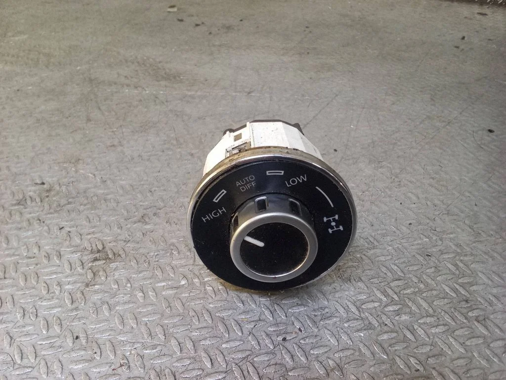 Differential lock switch 7L6941435R