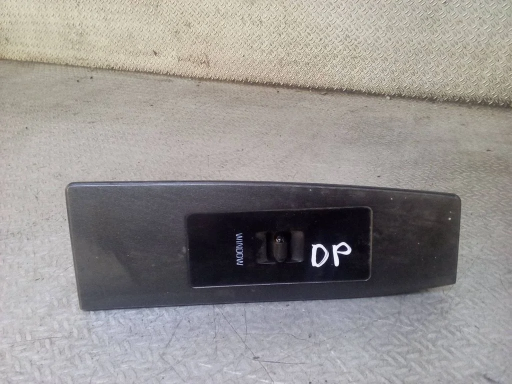 Electric window control switch 20724222