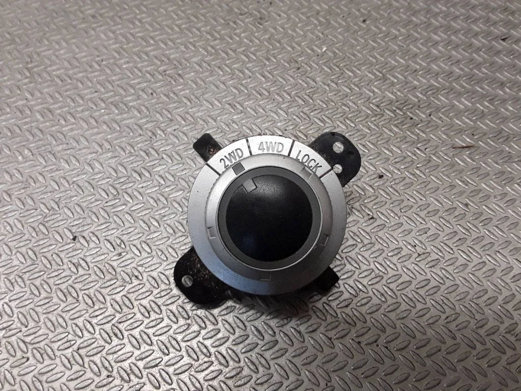 Differential lock switch
