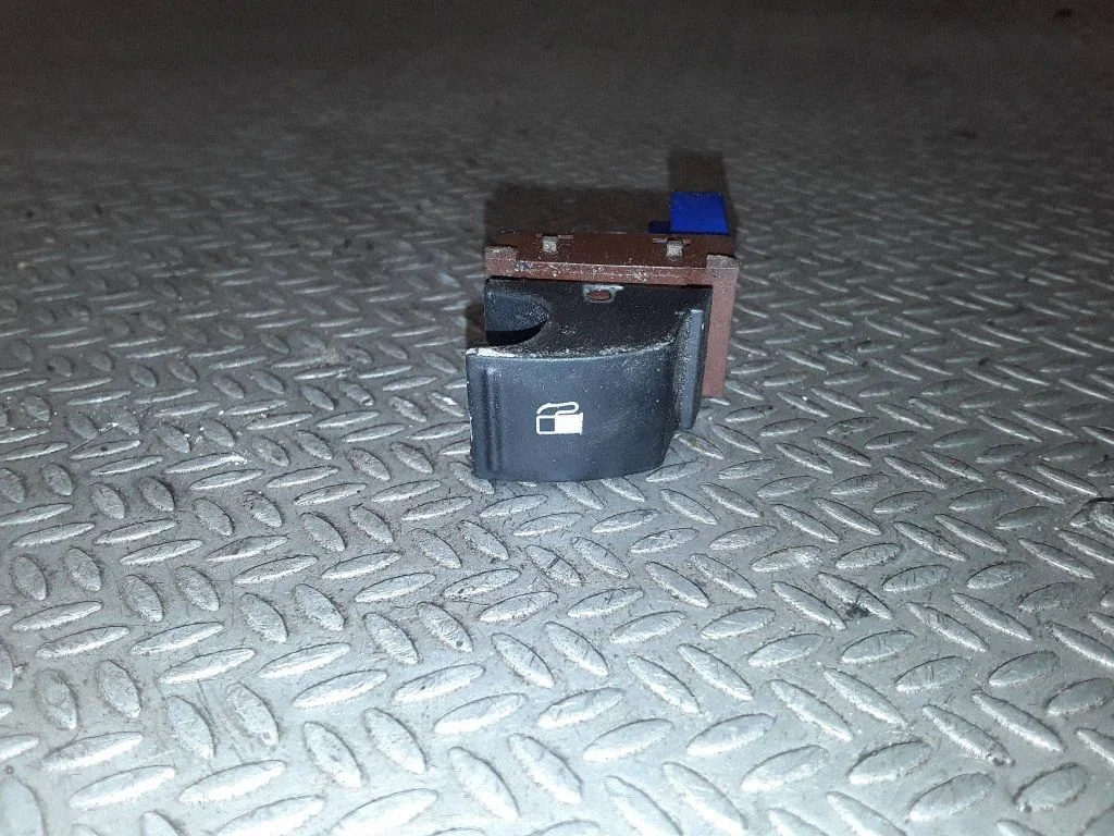 Fuel tank opening switch