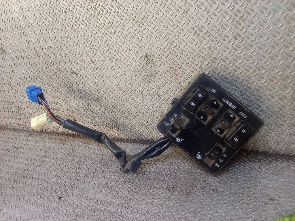 Seat heating switch
