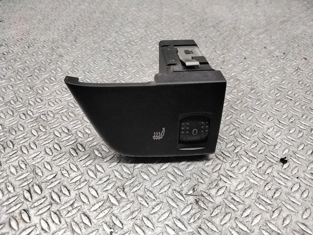 Seat heating switch 1C0963563B