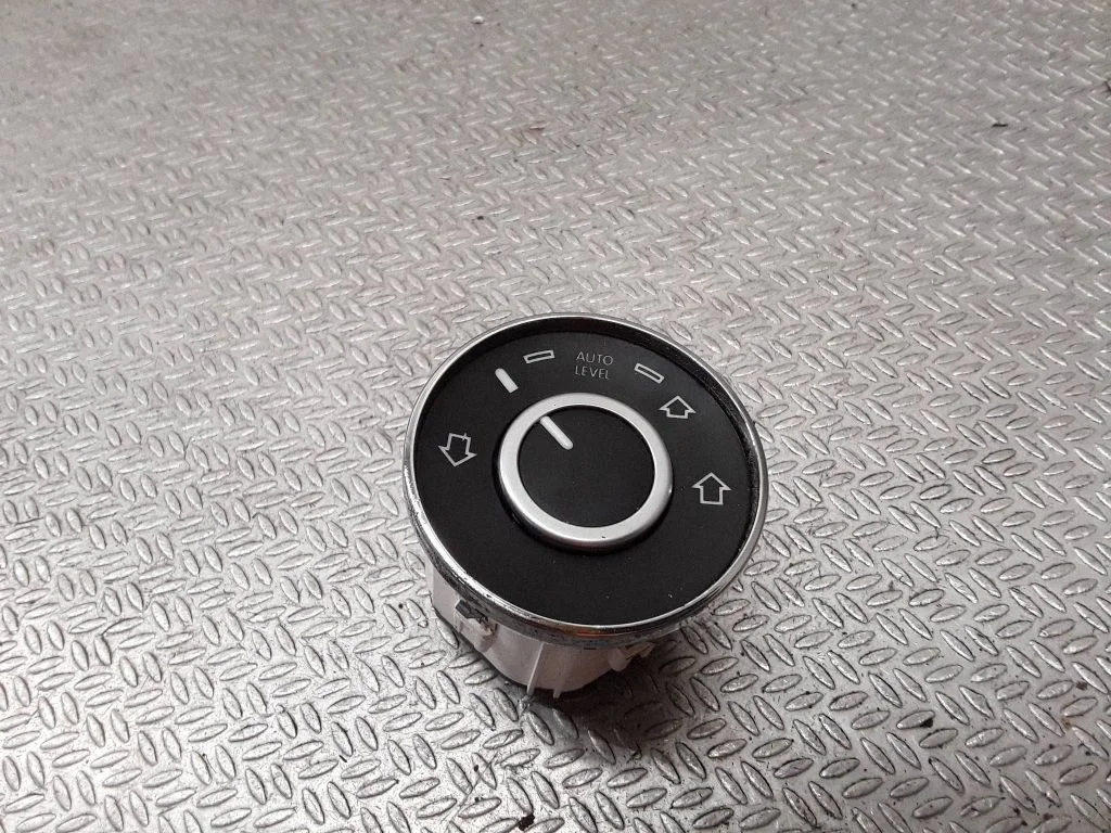 Suspension ride height/mode switch 7L6927135C