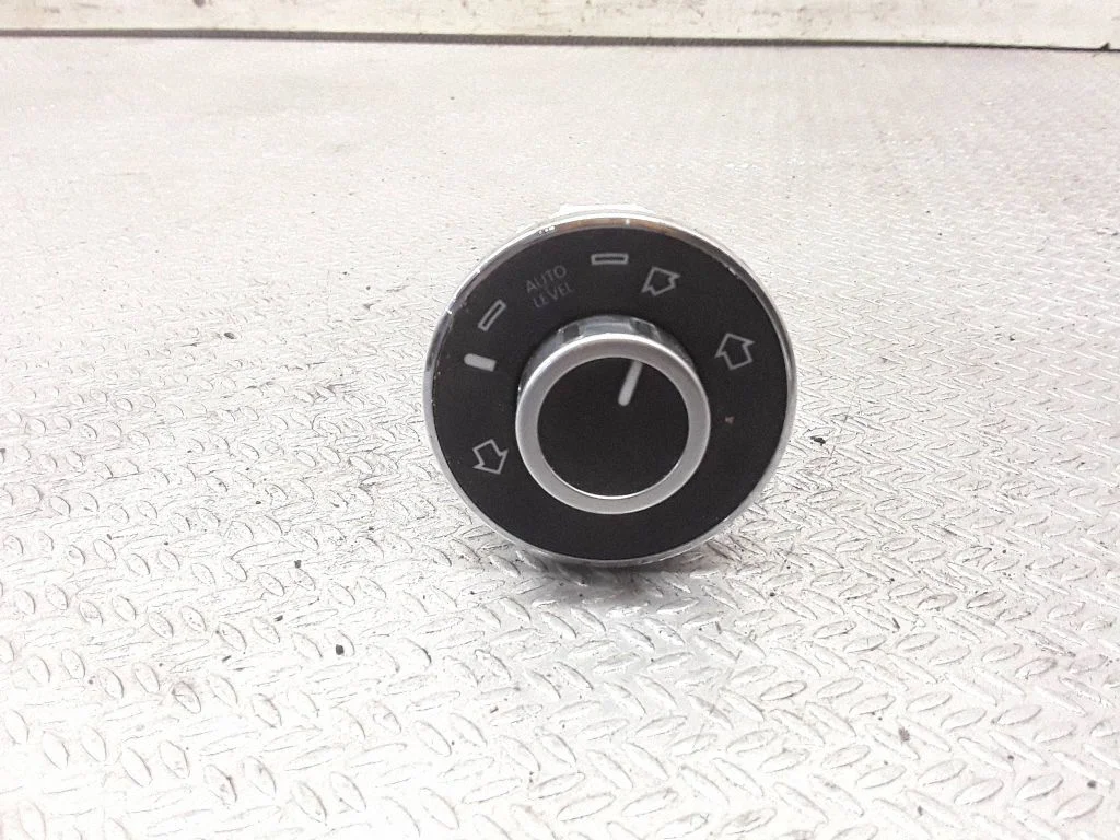 Suspension ride height/mode switch 7L6927135E