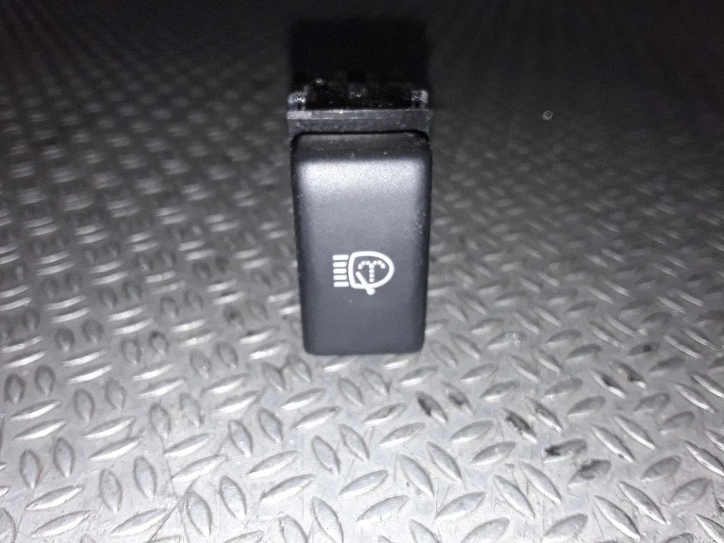 Headlight wiper switch – Nissan Murano Z50 (2002-2008)