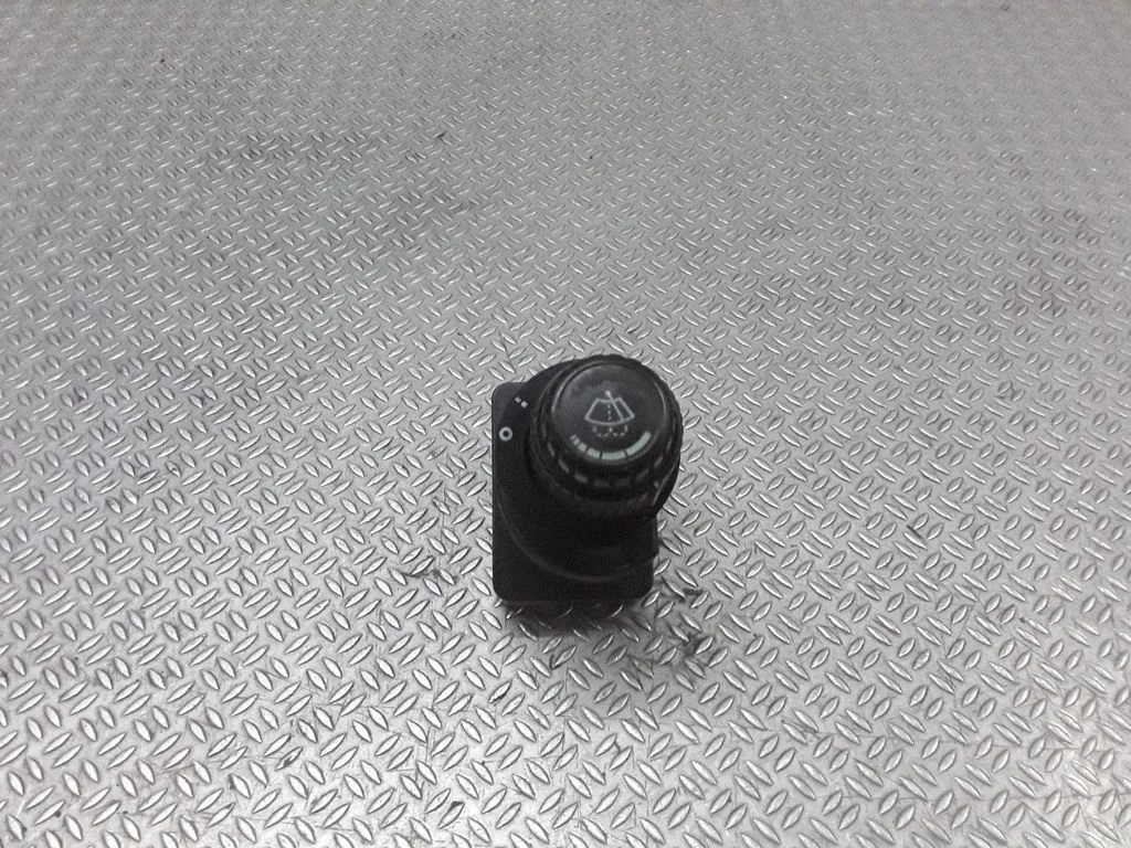 Headlight wiper switch – Opel Monterey (1991-1999)