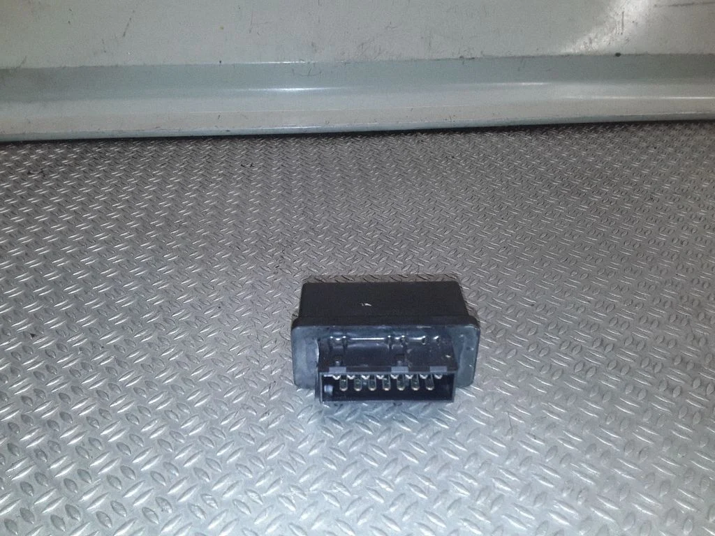 Fuel pump relay – Peugeot 207 (2006-2013)