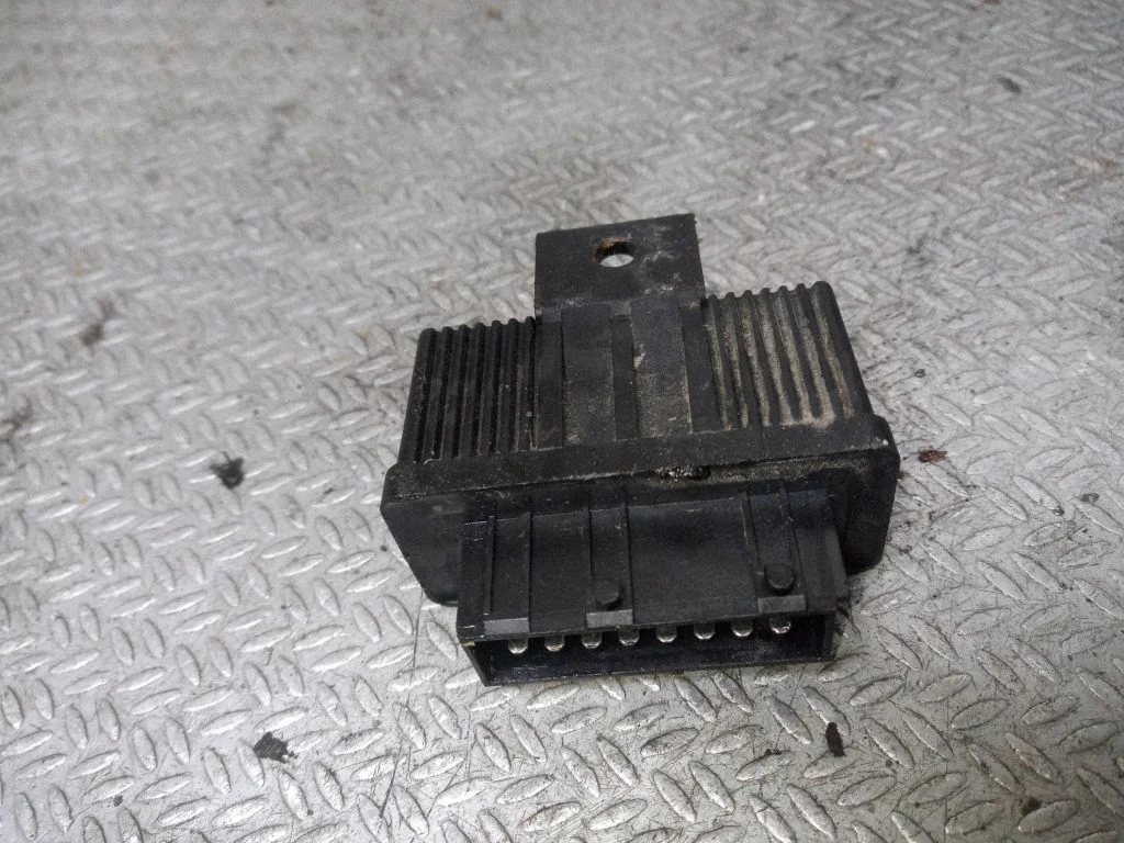 Fuel pump relay – Peugeot 207 CC (2007-2014)