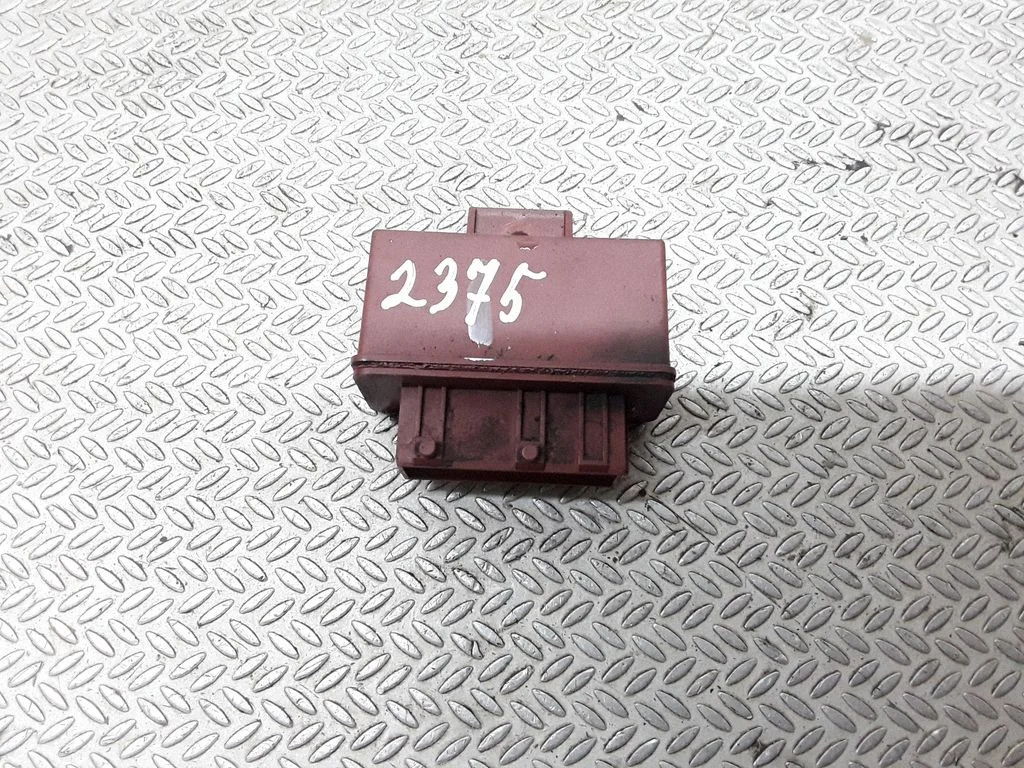 Fuel pump relay