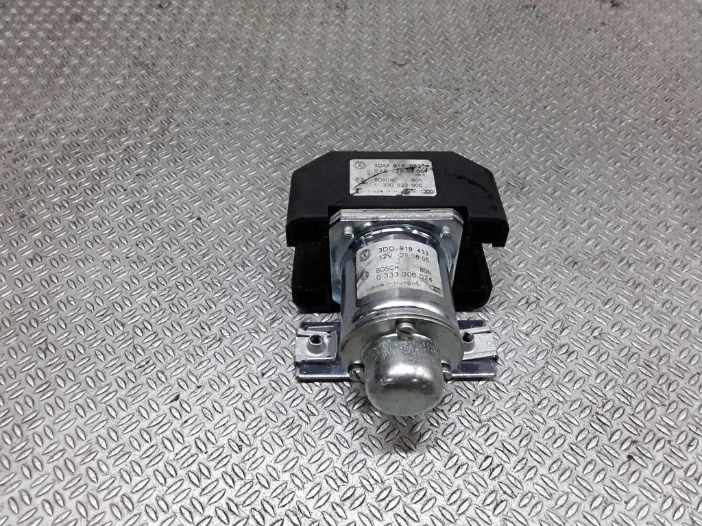 Charging relay 3D0919433