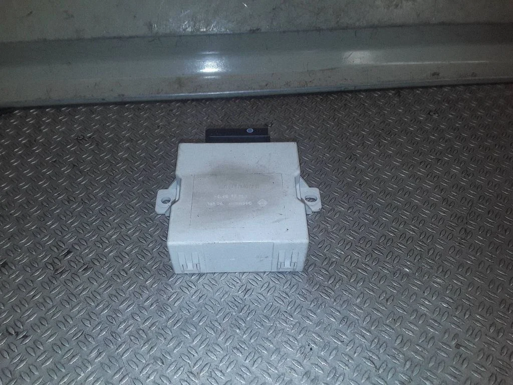 Window wiper relay 150696