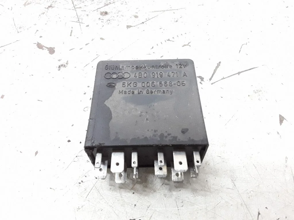 Light relay – Audi A6 Allroad C5 (1999-2005)