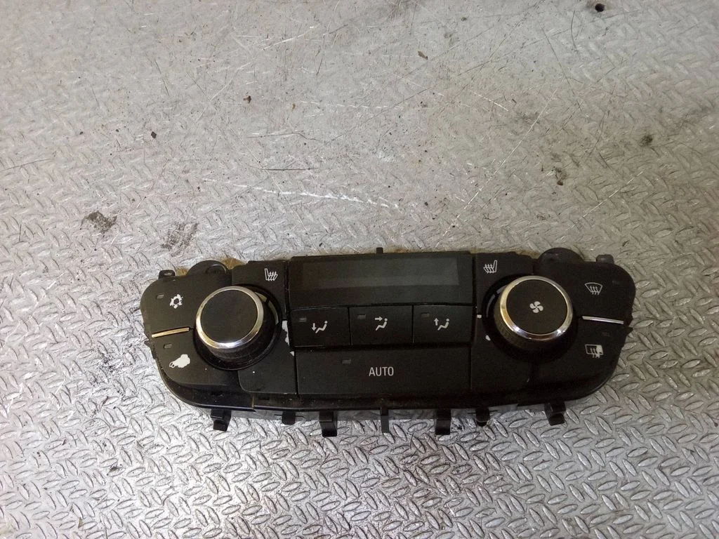 Climate control unit 13273096