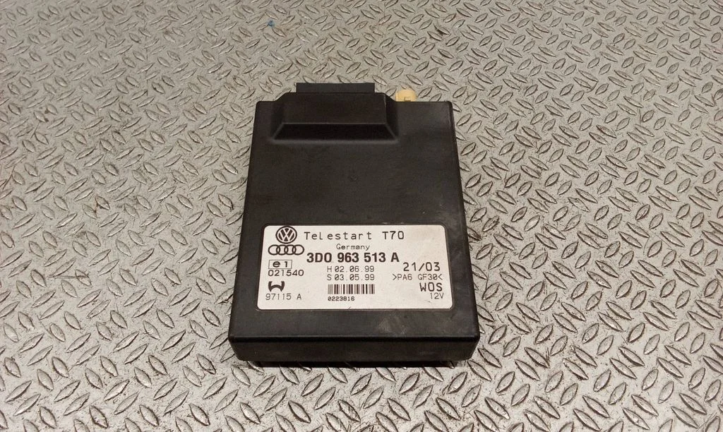 Autonoomse kütteseadme (Webasto) juhtplokk – Audi A8 S8 D3 4E (2002-2009)