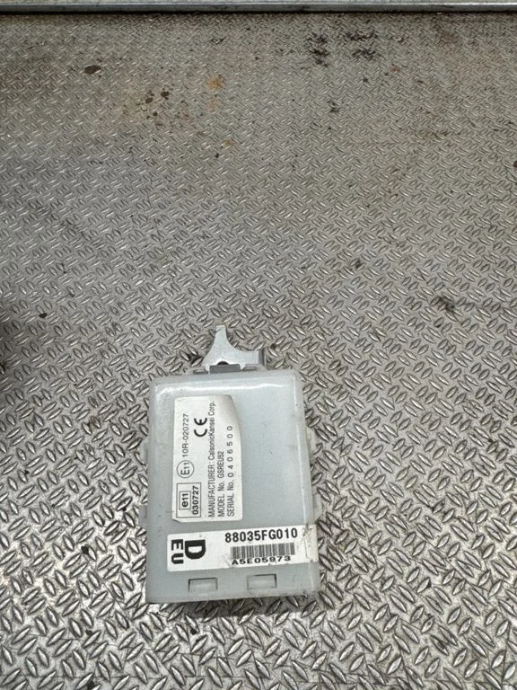 Door central lock control unit/module 10R020727
