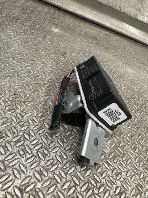 Door central lock control unit/module S180036011