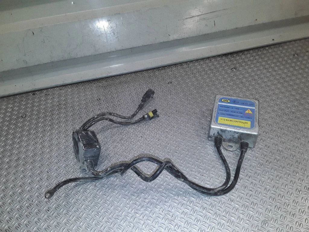 Xenon control unit/module 10R022371