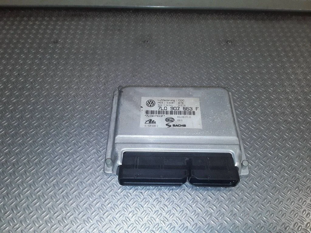 Sterownik zawieszenia 7L0907553F