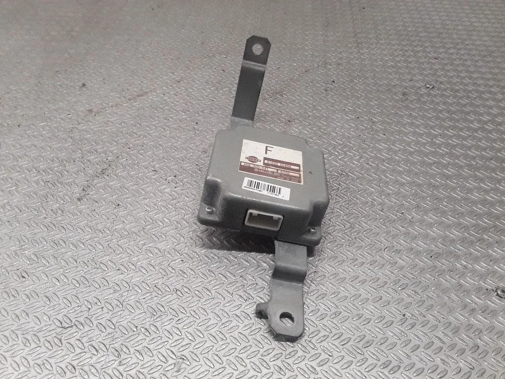 Transfer box differential control unit – Nissan Murano Z50 (2002-2008)