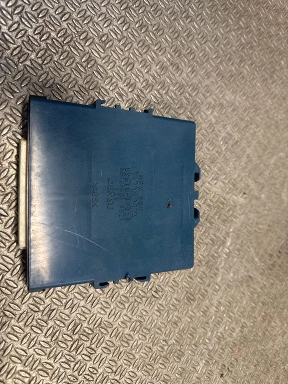 Süüte juhtplokk – Toyota Corolla Verso AR10 (2004-2009)