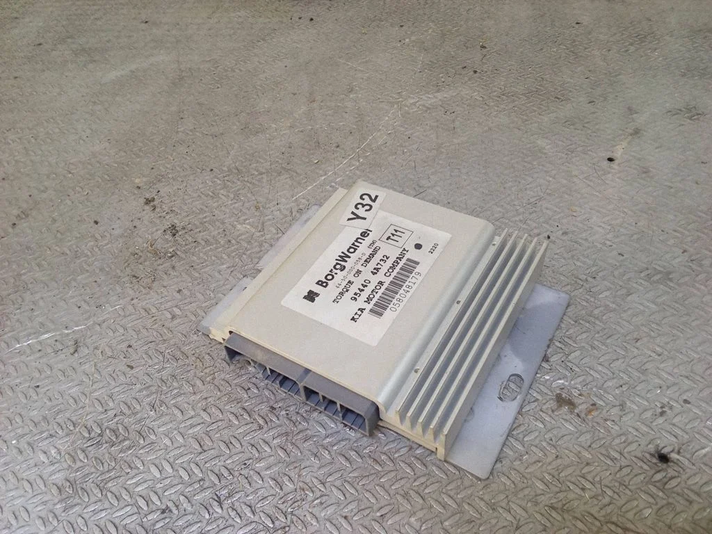 Pārnesumkārbas vadības bloks 954404A732