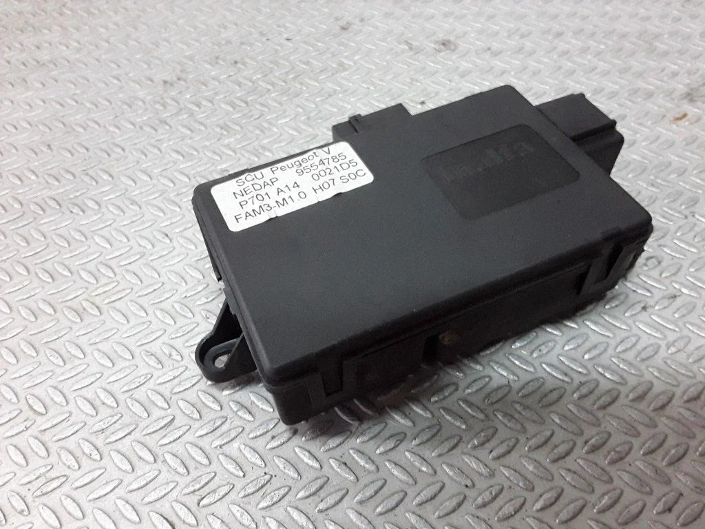 Sunroof control unit/module 9554785