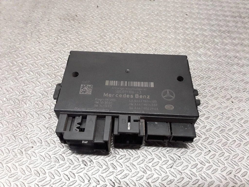 Haakekonksu juhtplokk A4479004105