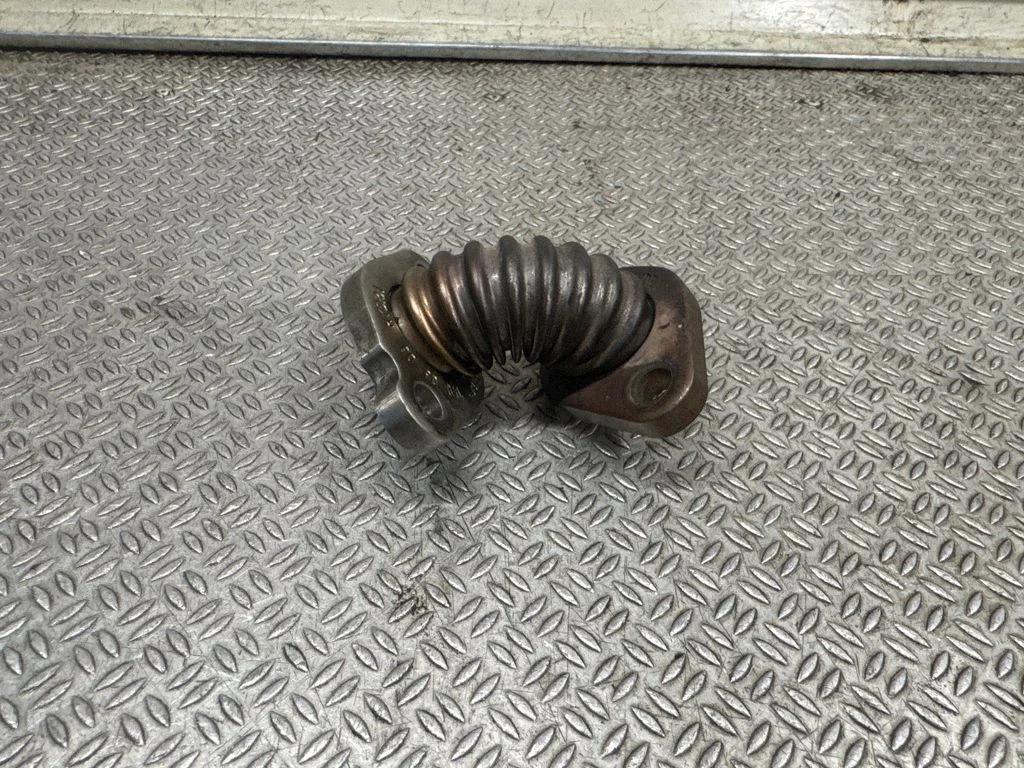 EGR-klapi toru (-d)/ voolik (-ud) 6421400308