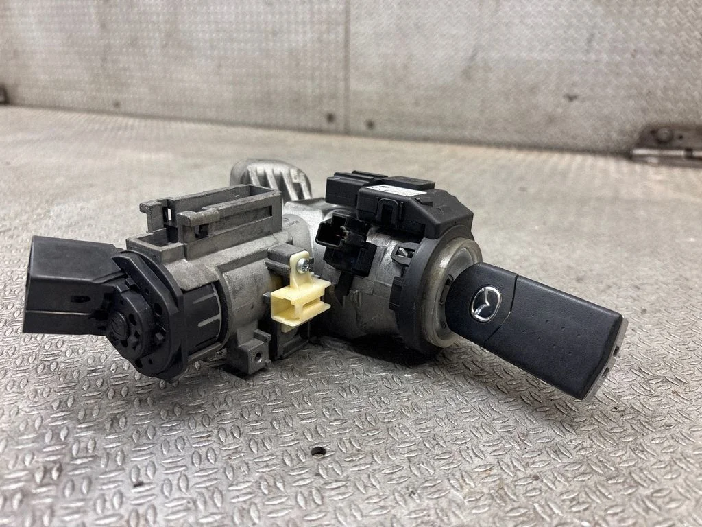 Ignition lock GS1D66938A