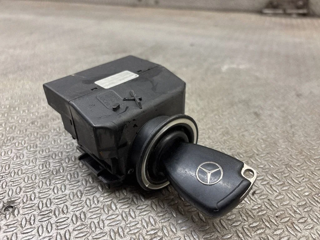 Ignition lock 2095450908