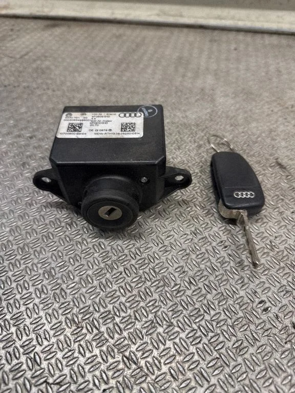 Ignition lock – Audi A6 Allroad C5 (1999-2005)