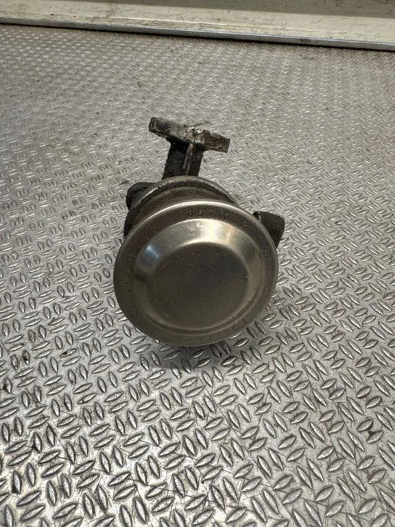 EGR valve 06E13110