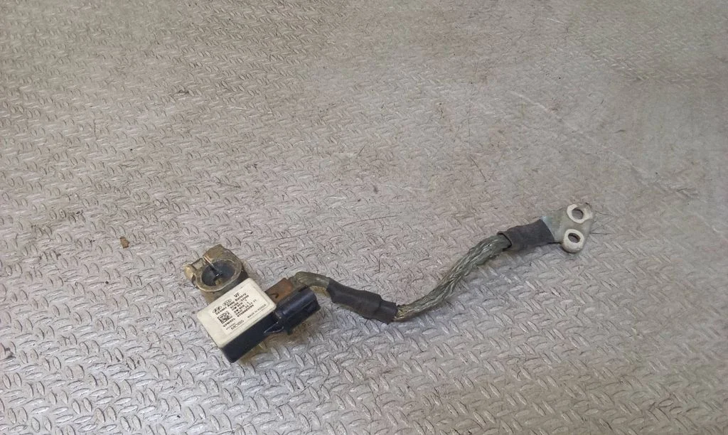 Negative earth cable (battery) 371803Z300