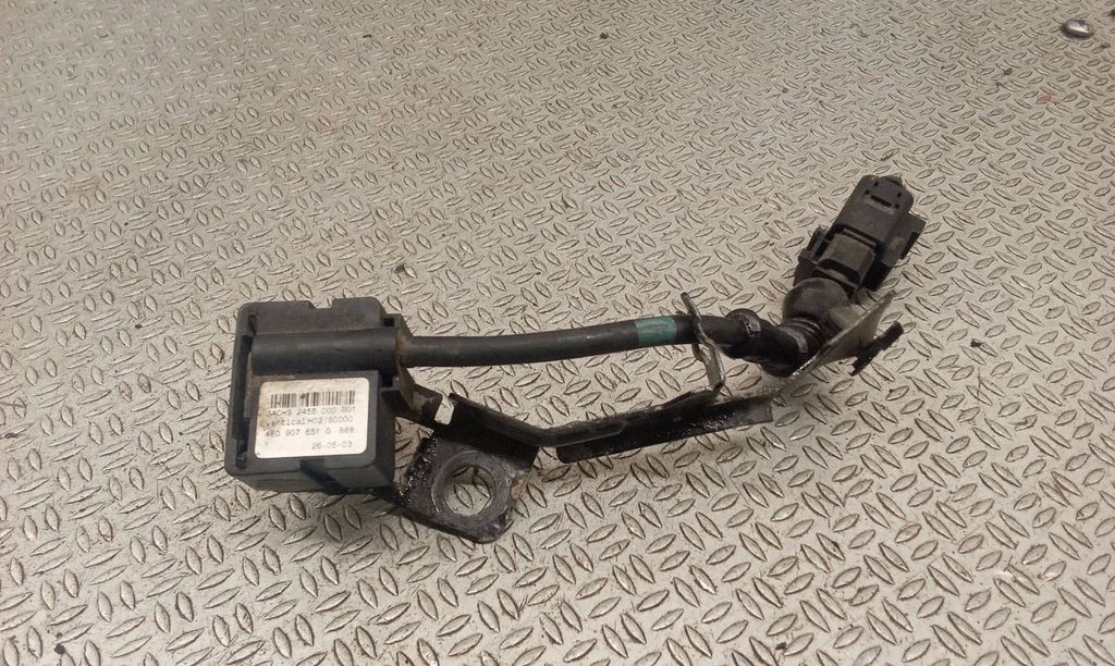 Sensor 4E0616576J