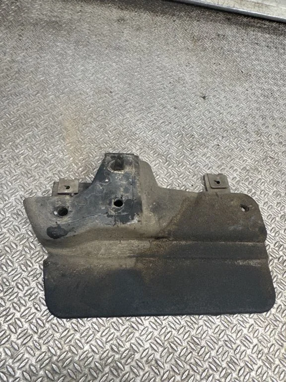 Rear mudguard 8P7853834