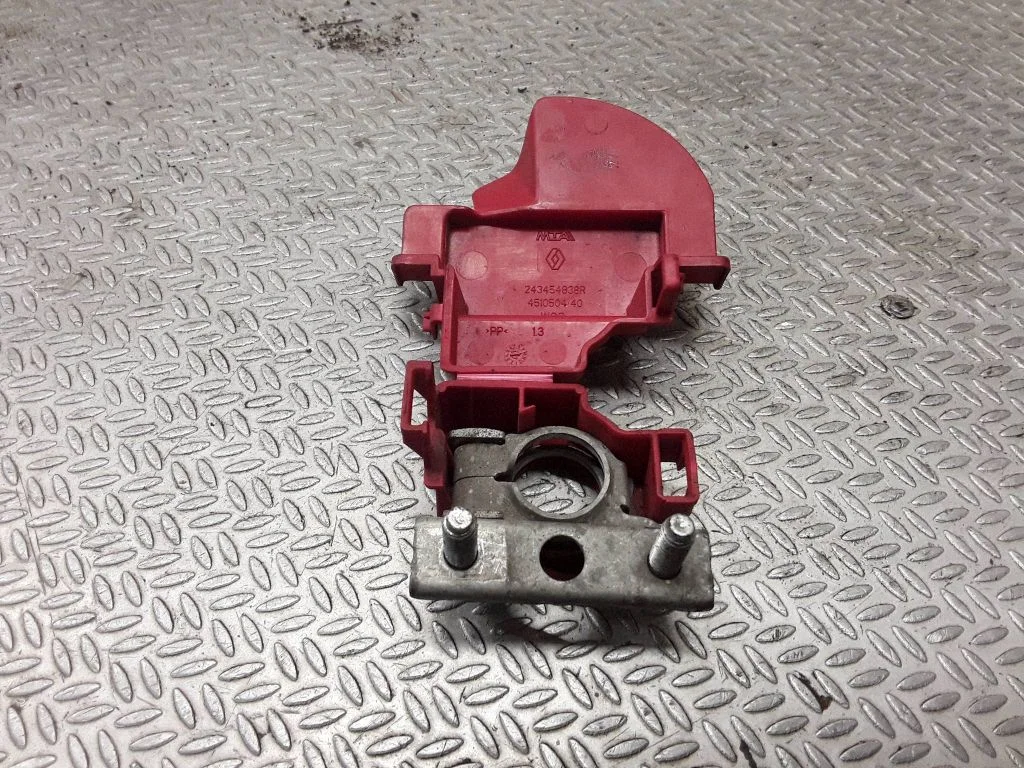 Plussjuhtmete ühendussõlm 243454838R