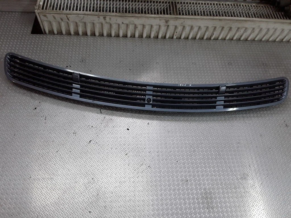 Motora pārsega reste – Mercedes-Benz E klase W211 (2002-2009)