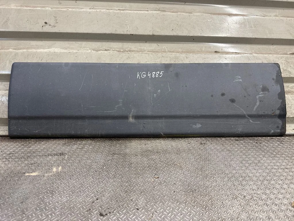 Tagaukse liist (mold) 1304344070