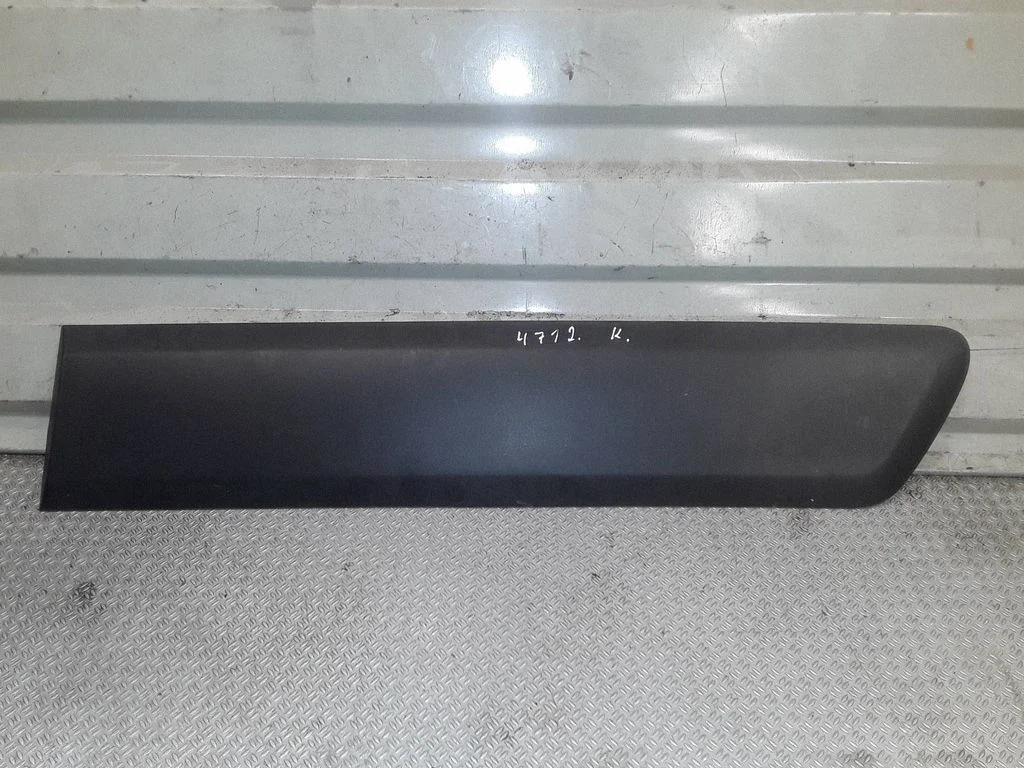 Esiukse liist (mold) 9682860177