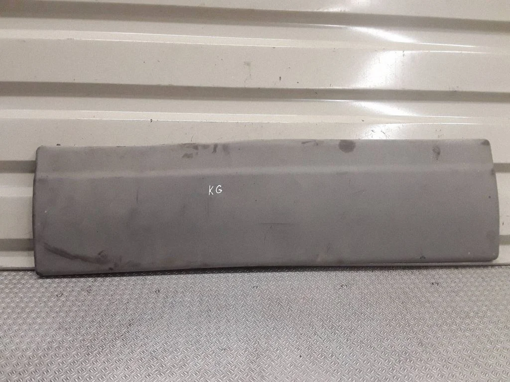 Laadimisukse liist (mold) – Citroen Jumper (2002-2006)