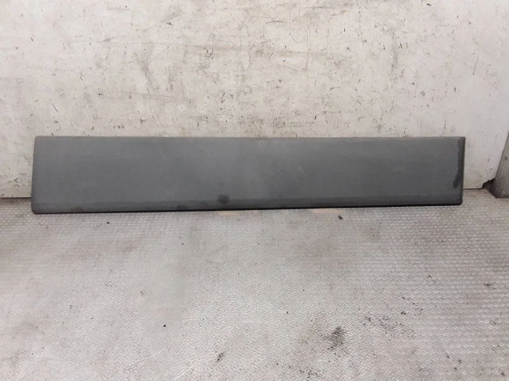 Liugukse liist (mold) – Renault Trafic II (X83) (2001-2014)