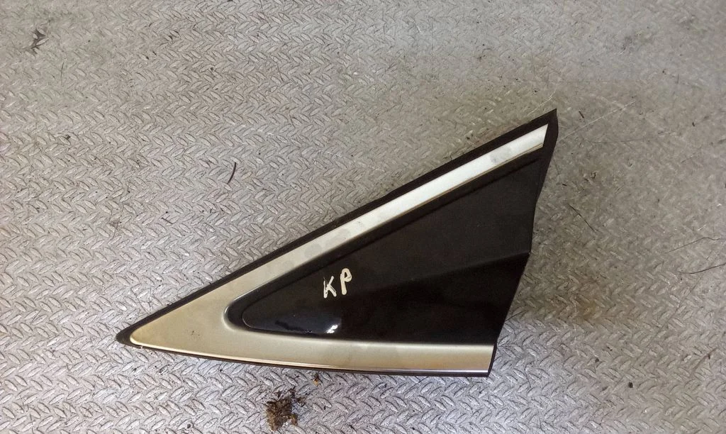 Plastic wing mirror trim cover 861803Z000