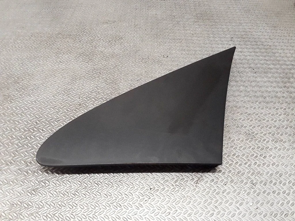 Plastic wing mirror trim cover 1400953277