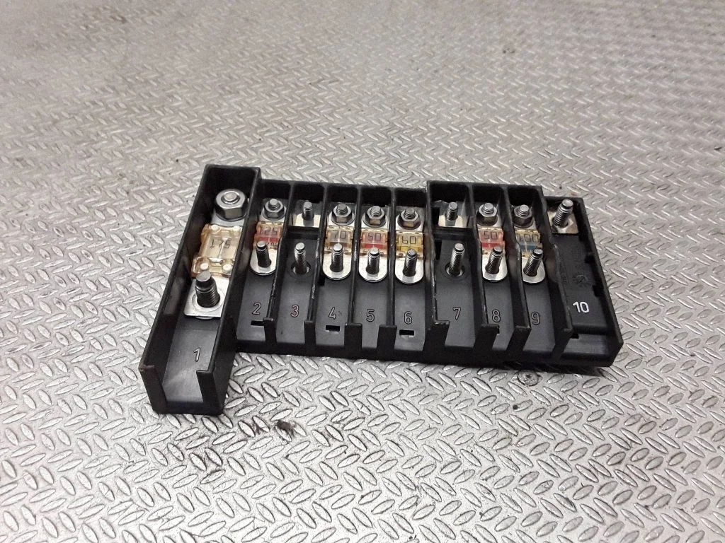 Fuse module 7H0937550A